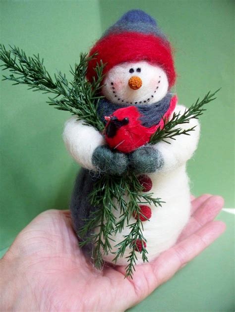 Pin by vtmaid1 on Felt crafts in 2020 | Felt christmas ornaments, Needle felted ornaments, Felt ...