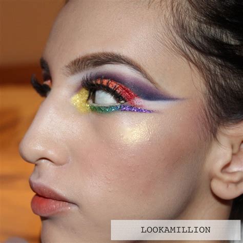 LOOKAMILLION : Rainbow glitter makeup look