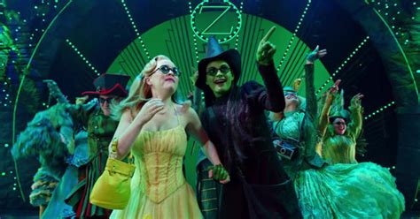 "Wicked": The making of the musical hit - CBS News