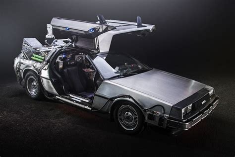 MotorWeb: Flying Cars: Back to the Future