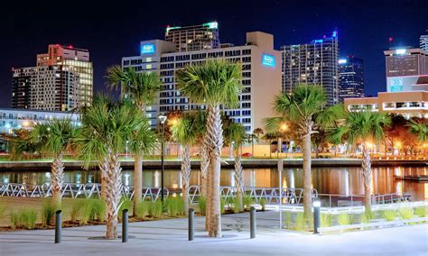 The Barrymore Hotel Tampa Riverwalk, Tampa - HotelTonight