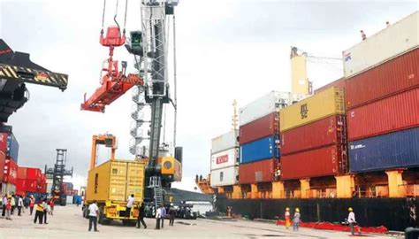 Mongla Port buzzes with business amid development work - The Business Post