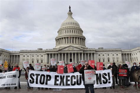 Death Penalty Protesters Want to ‘Break the Cycle of Violence' | Sojourners