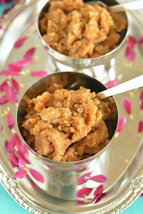 How to make wheat halwa. Step by step wheat halwa recipe. atte ka halwa recipe, How to make atte ...