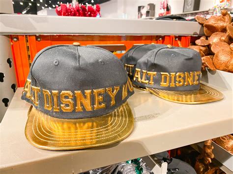 26 Best Disney Souvenirs That Won't Break The Bank - Disney Trippers