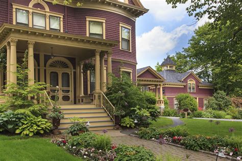 Gorgeous Victorian Homes