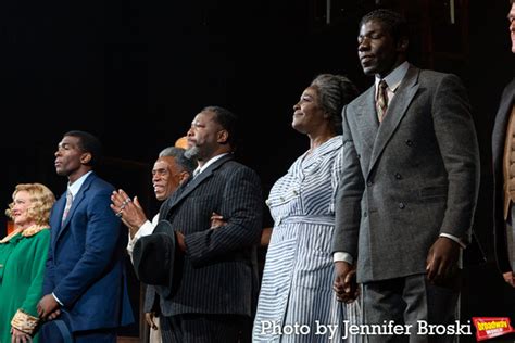 Photos: The Cast of DEATH OF A SALESMAN Takes Their Opening Night Bows