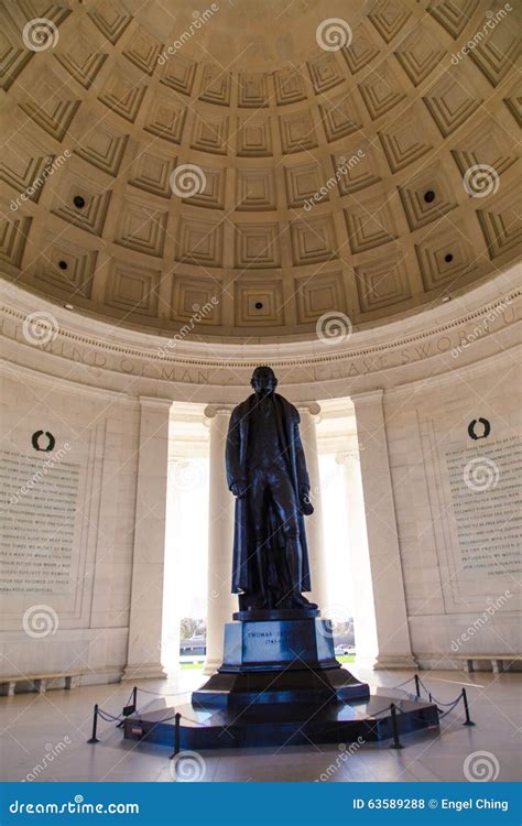 Jefferson Memorial Statue editorial stock photo. Image of sightseeing - 63589288