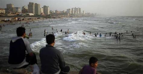 Gaza’s Polluted Beach Only Escape From Heat - Al-Monitor: The Middle ...