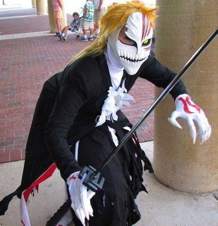 Bleach Cosplay Costumes: Cool Bleach Ichigo Cosplay with Hollow Mask