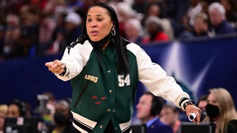 Dawn Staley outfits, ranked: South Carolina coach's sideline fashion, from iconic jacket to ...