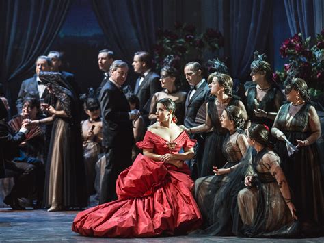 Teatro dell'opera di Roma / Verdi: LA TRAVIATA / Studio 123