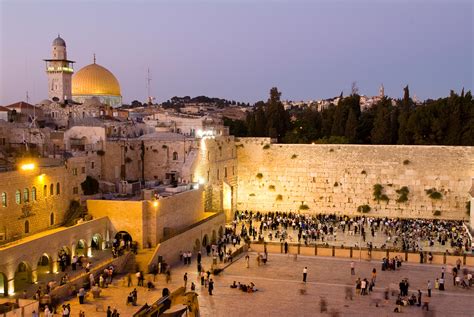 Ep. 44: Jerusalem: A History of the Holy City from the Bible to Bibi ...