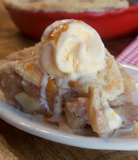 Country Apple Pie - My Country Table