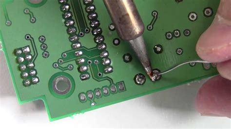 Through Hole Assembly vs Surface Mount Assembly