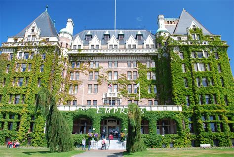 Empress Hotel in Victoria, Vancouver Island, BC - such a lovely city! | Kanada, Haus