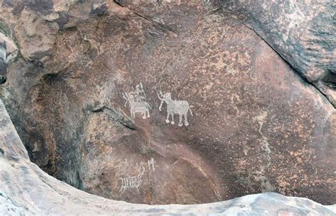 Bhimbetka Rock Shelters, History, Timings, Cave Entry Fee