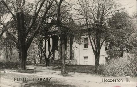 Public Library Hoopeston, IL Postcard