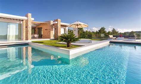 House in Ibiza by STUDIO43 | HomeAdore