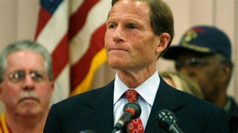 What Did Sen. Richard Blumenthal Really Say About His Military Record ...