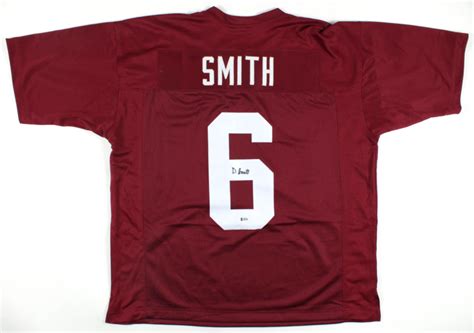 DeVonta Smith Signed Jersey (Beckett) | Pristine Auction