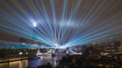 London New Year fireworks open to the public for first time in two ...