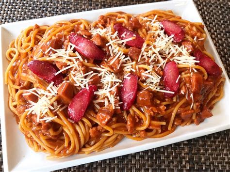 Filipino-Style Spaghetti