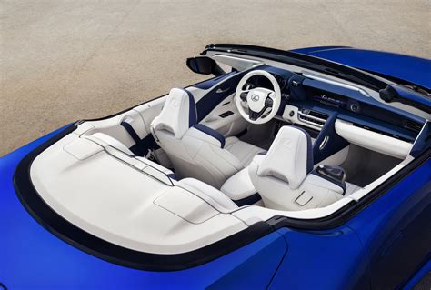 Lexus Sells the First 2021 LC500 Convertible Inspiration Series for $2 Million | Lexus ...