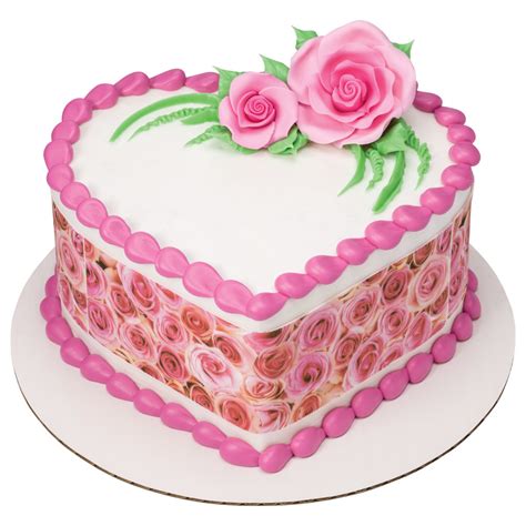 DecoPac - Sweet Roses Heart Shaped Cake