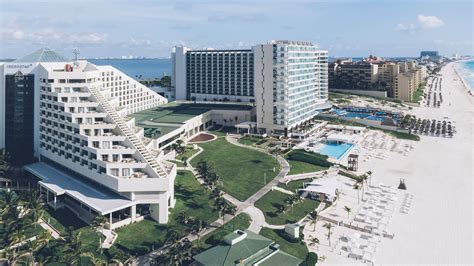 Iberostar Cancun All-Inclusive Resort