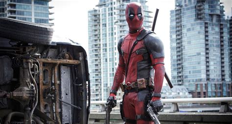 Ryan Reynolds Comforts Fan on Twitter After 'Deadpool 2' Break-Up