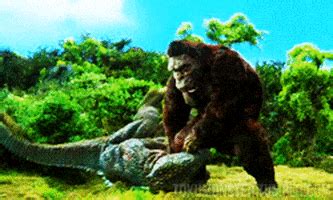 King Kong Escapes GIFs - Find & Share on GIPHY