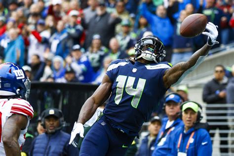 Seattle Seahawks WR DK Metcalf Reveals Which Loss Helped Flip a Switch ...