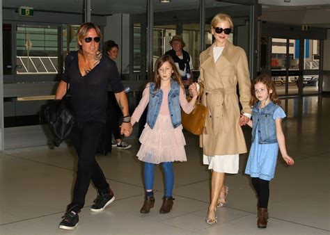 Tom Cruise, Nicole Kidman's daughter Bella posts rare selfie