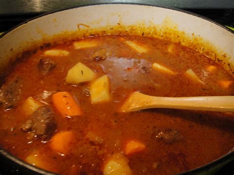 Beef Stew-Classic Winter Comfort Food – Grabandgorecipes