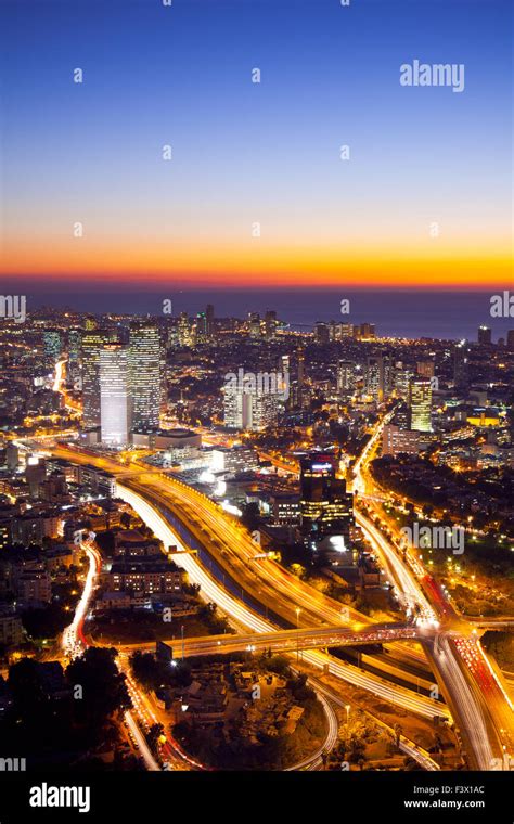 Tel Aviv skyline Stock Photo - Alamy