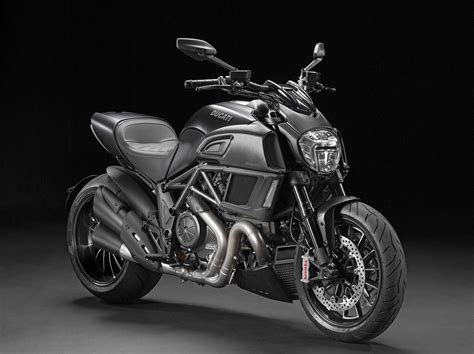 2015 Ducati Diavel Mega Gallery - Asphalt & Rubber