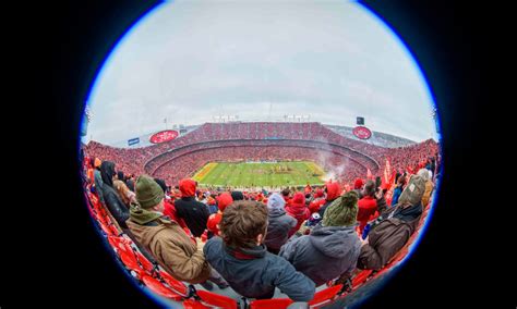 Chiefs fan celebrated for leaving Arrowhead Stadium amid 21-0 deficit