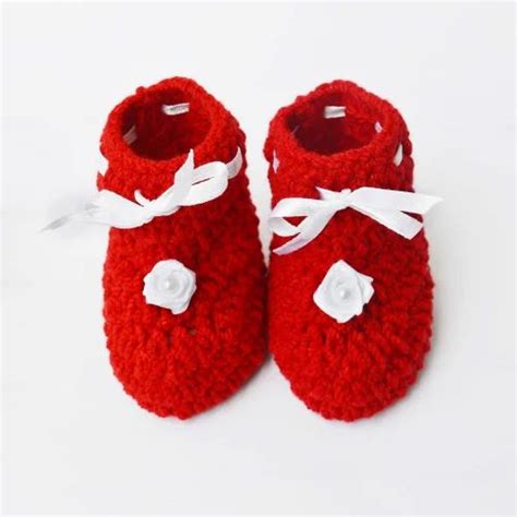 Unisex Red Crochet Baby Booties at Rs 199/pair in Ahmedabad | ID: 2853007056733