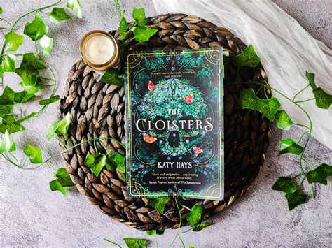 What I read: The Cloisters by Katy Hays - Roelia Reads