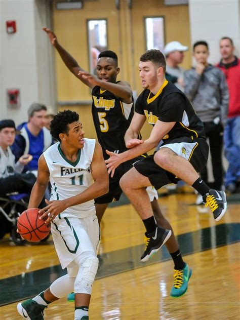 St. Joseph basketball tops GMC Red Division rival South Brunswick