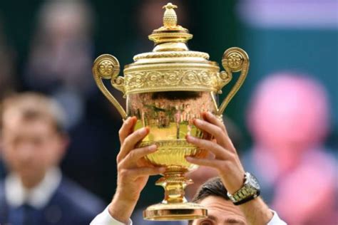 The curious reason why the Wimbledon trophy has a pineapple as an ...