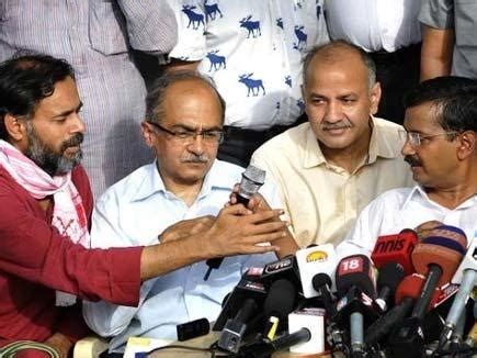 Biggest controversies of Arvind Kejriwal led Aam Aadmi Party