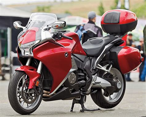 HONDA VFR 1200 | Touring Motorcycles