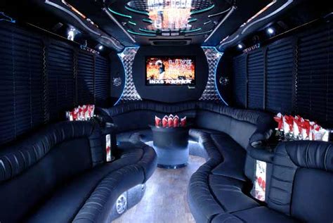 Party Bus Tonawanda, NY - 10 Best Party Buses & Limo Services