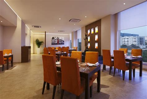 °LEMON TREE HOTEL, GACHIBOWLI, HYDERABAD HAYDARABAD 4* (Hindistan ...