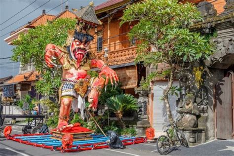 10 AMAZING Festivals in Indonesia You Must Go To