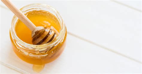 FDA warns of honey pacifiers after infant botulism cases