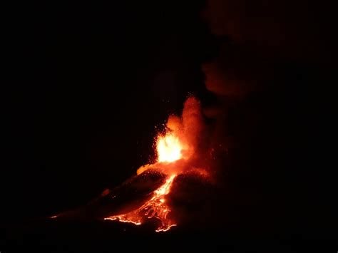 Mount Etna, great eruption on December 1st