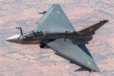 Caça indiano Tejas acirra disputa por encomenda da Força Aérea Argentina - Airway